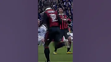 رونالدينهو و الزمن الجميل Funny Football Foryou Youtubeshorts 