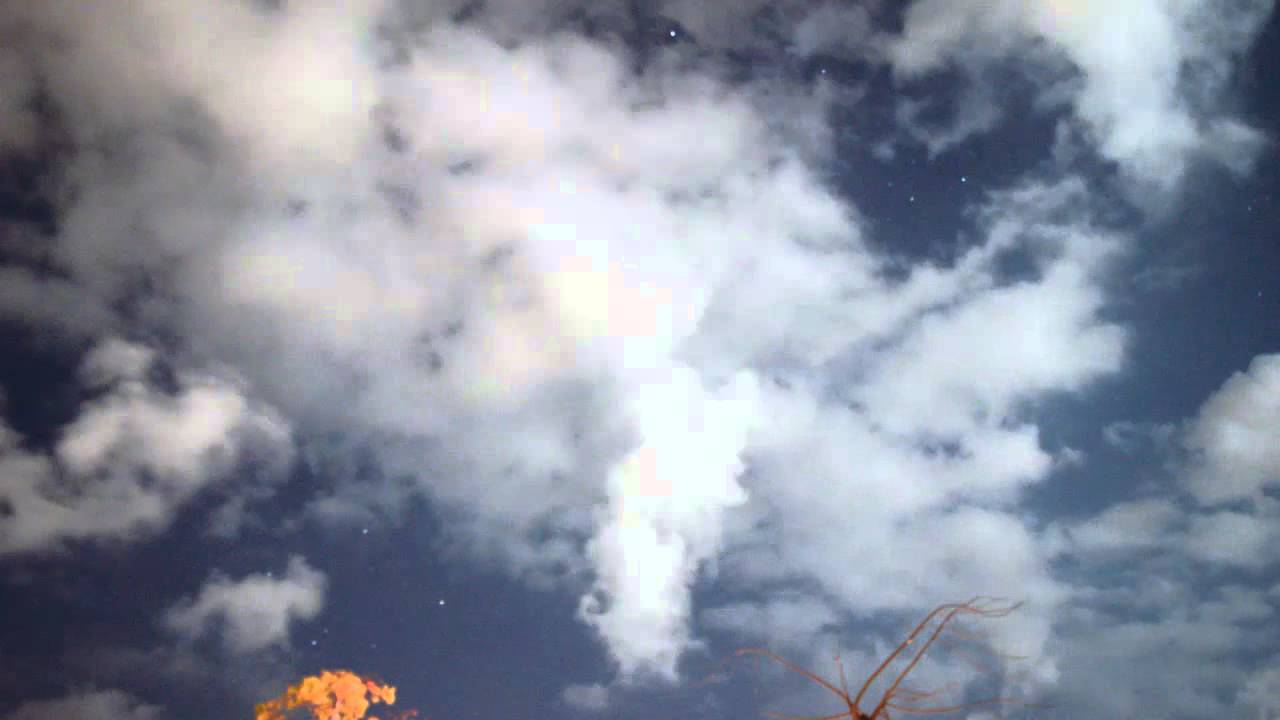 Mactan Island Night-Lapse 18-01-2016