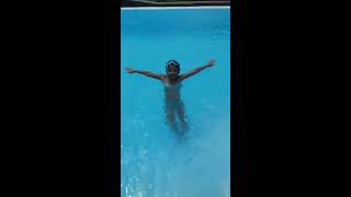 Je Vous Fais Découvrir La Piscine De Ma Tatie