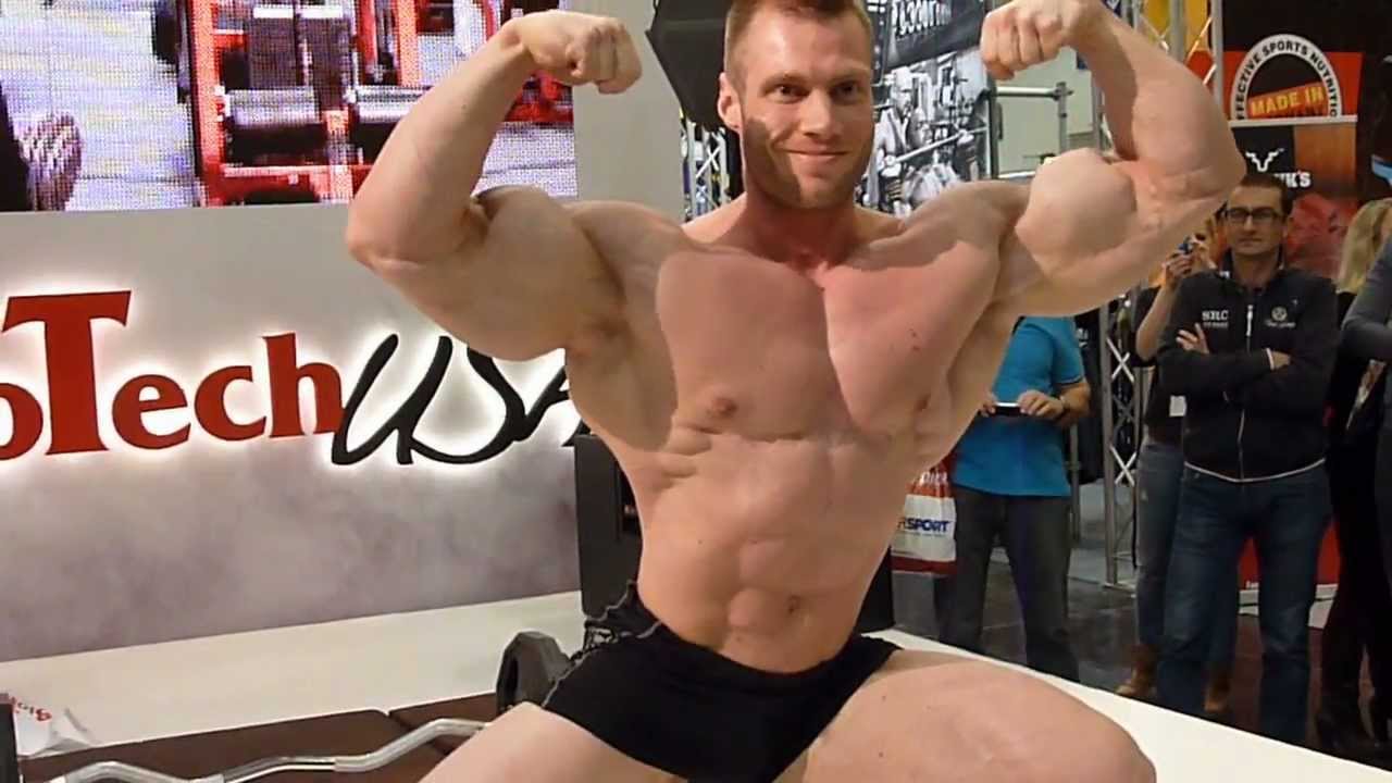 Top 10 chàng Hercules khoe cơ bắp vạm vỡ trên Internet