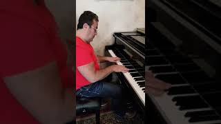картинка: Попурри(Чёртово колесо, Свадьба, Дорогой длинною)🎵🎼🎶 Тигран Алавердян🎹
