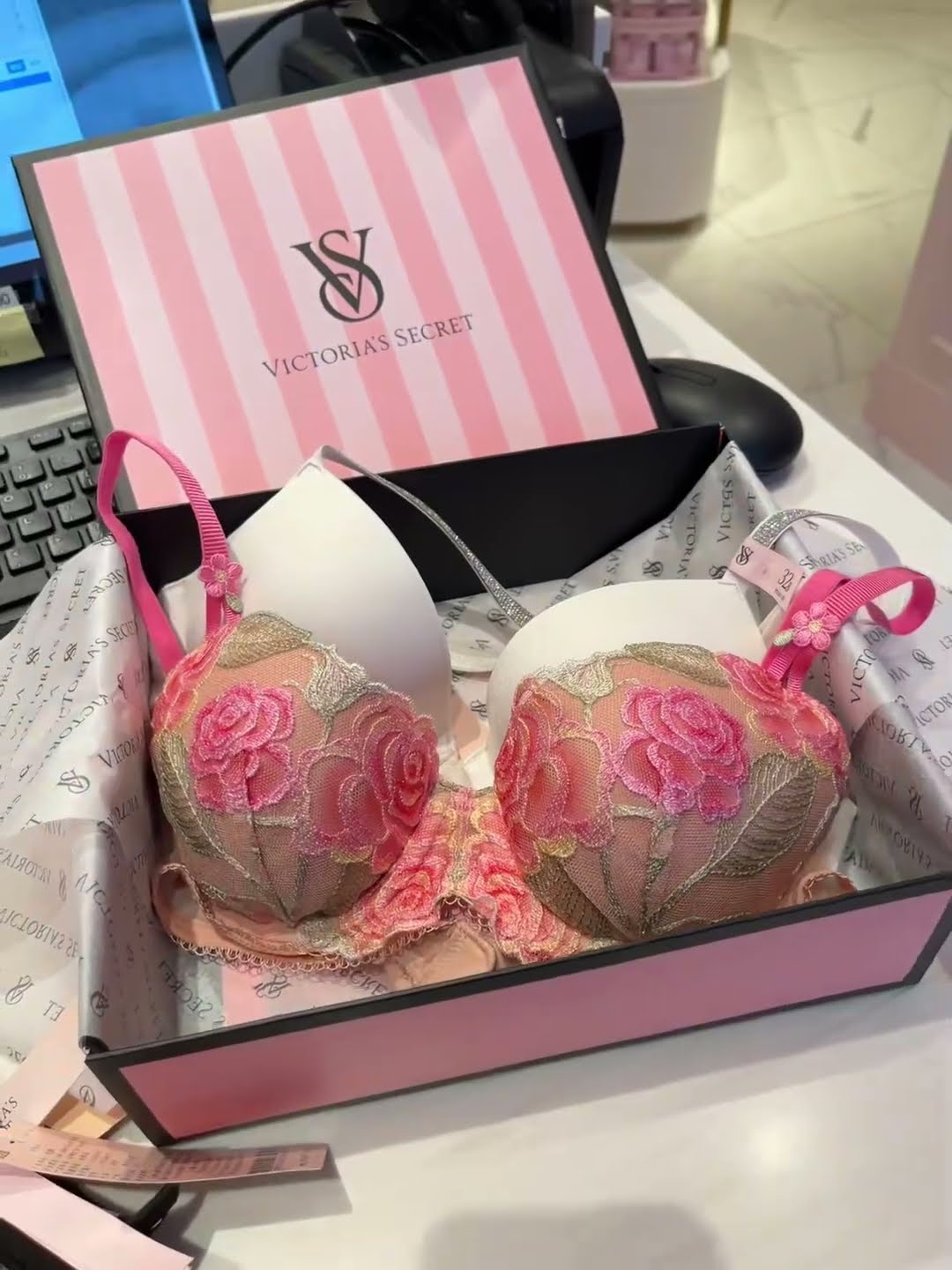 Victoria's Secret New Arrivals - YouTube