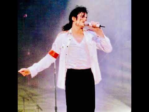 “Man In The Mirror” By Michael Jackson 👑 Tribute Live Remix