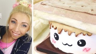 Giant kawaii s'mores -