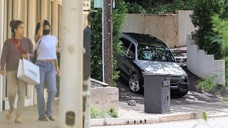 "Kylie Jenner Visits Timothee Chalamet's Home in $200k Mercedes Maybach After Shopping - Update! Kylie Jenner Maybach Suv