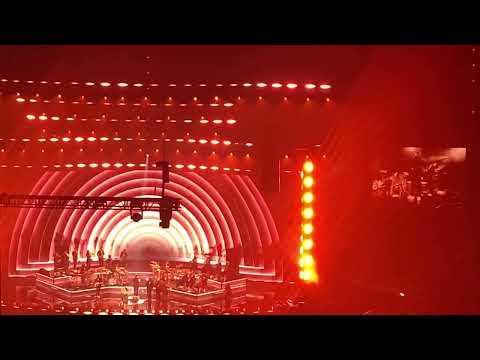 Oscar winning tears. Raye  ￼ live at the O2 Arena London .
