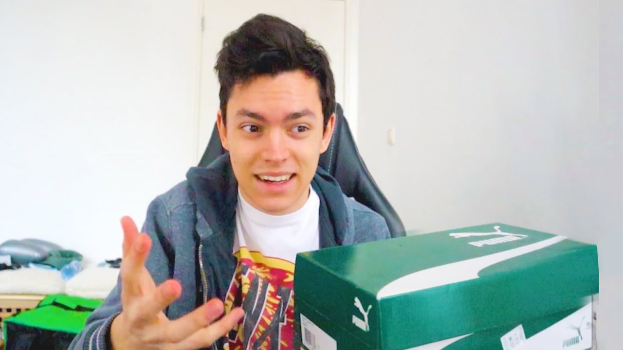 Funniest Unboxing Fail - Razer Headphones