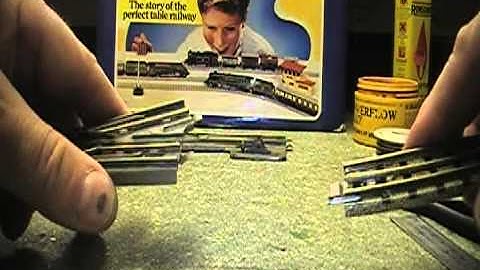 Hornby Dublo service - 3 rail tinplate trackwork.