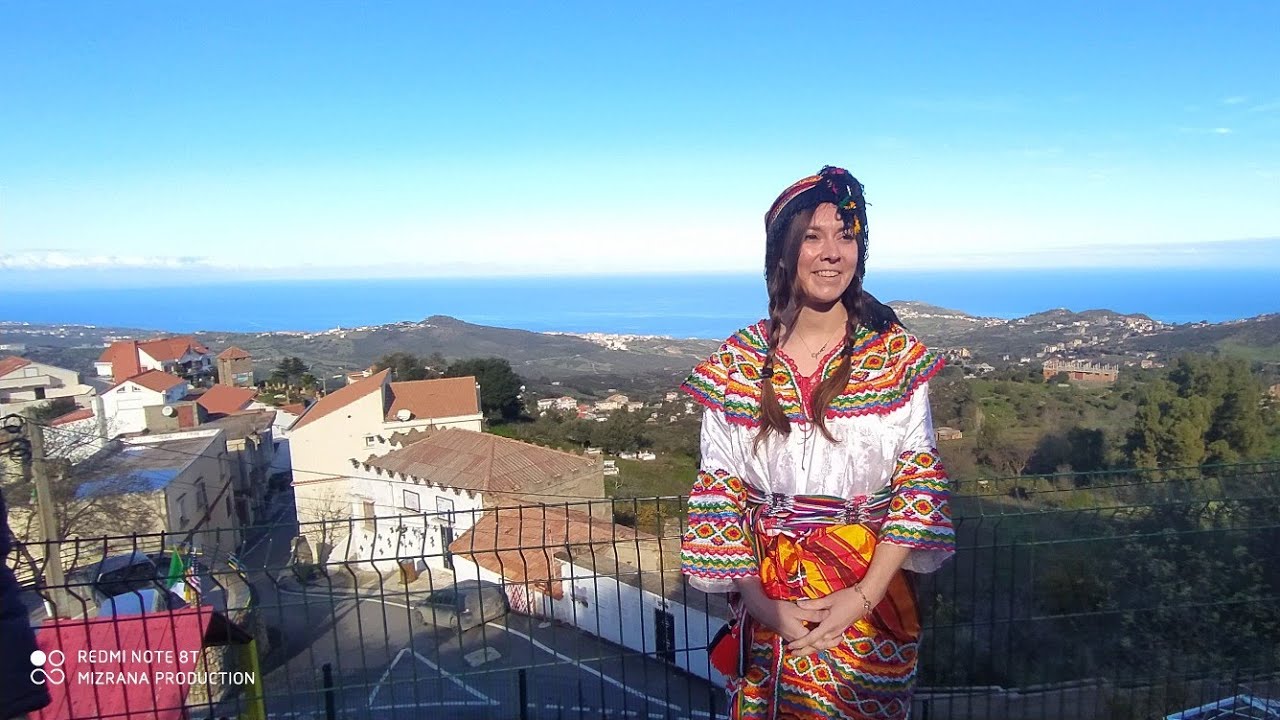 Visite d'une délégation des États-Unis au village Azra, Tifra, Tigzirt