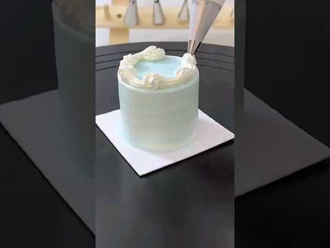 Beautiful sky blue 💙 mini birthday cake #shorts #ytshorts #youtubeshorts