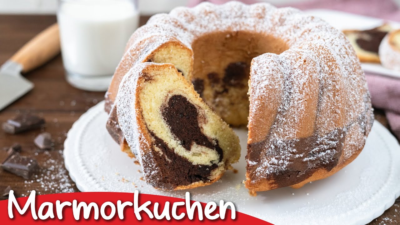 Saftig mit perfektem Muster - das klassische Marmorkuchen Rezept! - YouTube