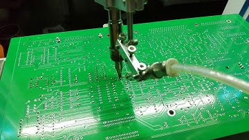 spot soldering drag soldering pcb by desktop soldering robot