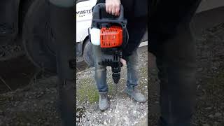 Бензиновый перфоратор DHD58