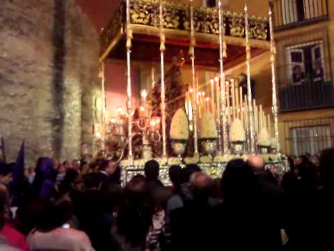 Real e Ilustre Hermandad y Cofradía de Nazarenos de la Sagrada Columna y Azotes de Nuestro Señor Jesucristo y María Santísima de la Victoria