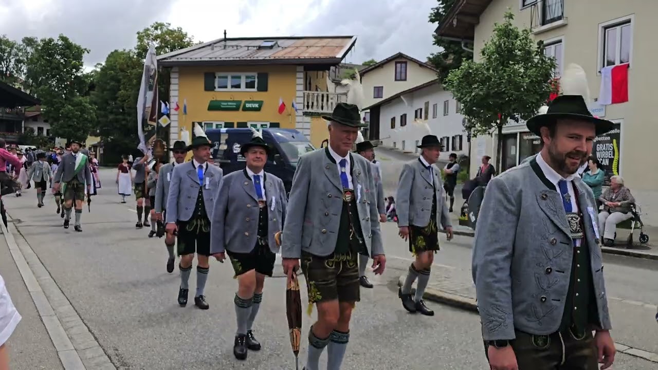 Gaufest 2025 in Miesbach – Traditioneller Festzug in Tracht und Musik