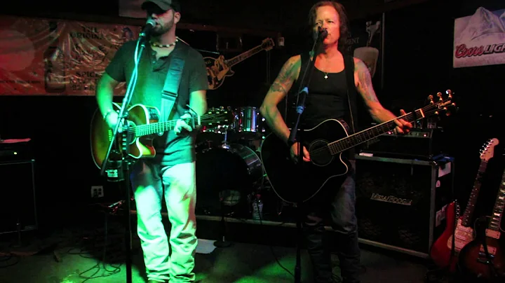 Twisted Revolvers @ Brandy's Lounge Drink a Beer