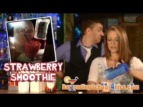 how-to-make-a-strawberry-smoothie-(drink-recipes)