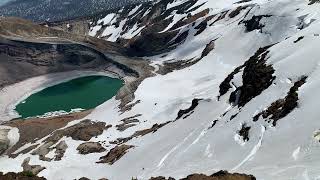 220507 Zaoh crater ski