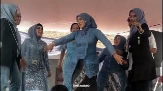 AYUN PUNTANG - LARAS AYU - PENGANTEN HAMPIR KESURUPAN LIVE KATAPANG