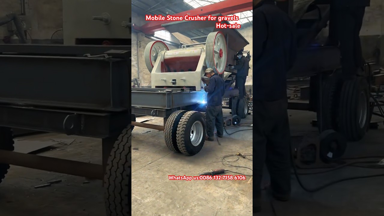 Mobile aggregate stone crushing machine, cobblestone crusher, pebble river stone crusher,jaw crusher