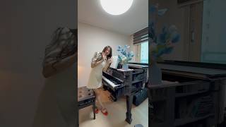 플라워교체💐💐여름이 다가오니 코발트블루가 너무 예쁘네🩵🤍💙#flower #pianistlife
