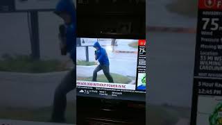 Hurricane Florence weather reporter amazing acting caught on camera.