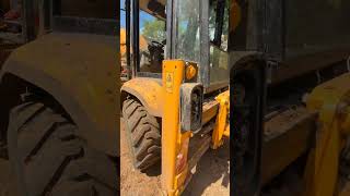 JCB 3CX Compact Field Inspection