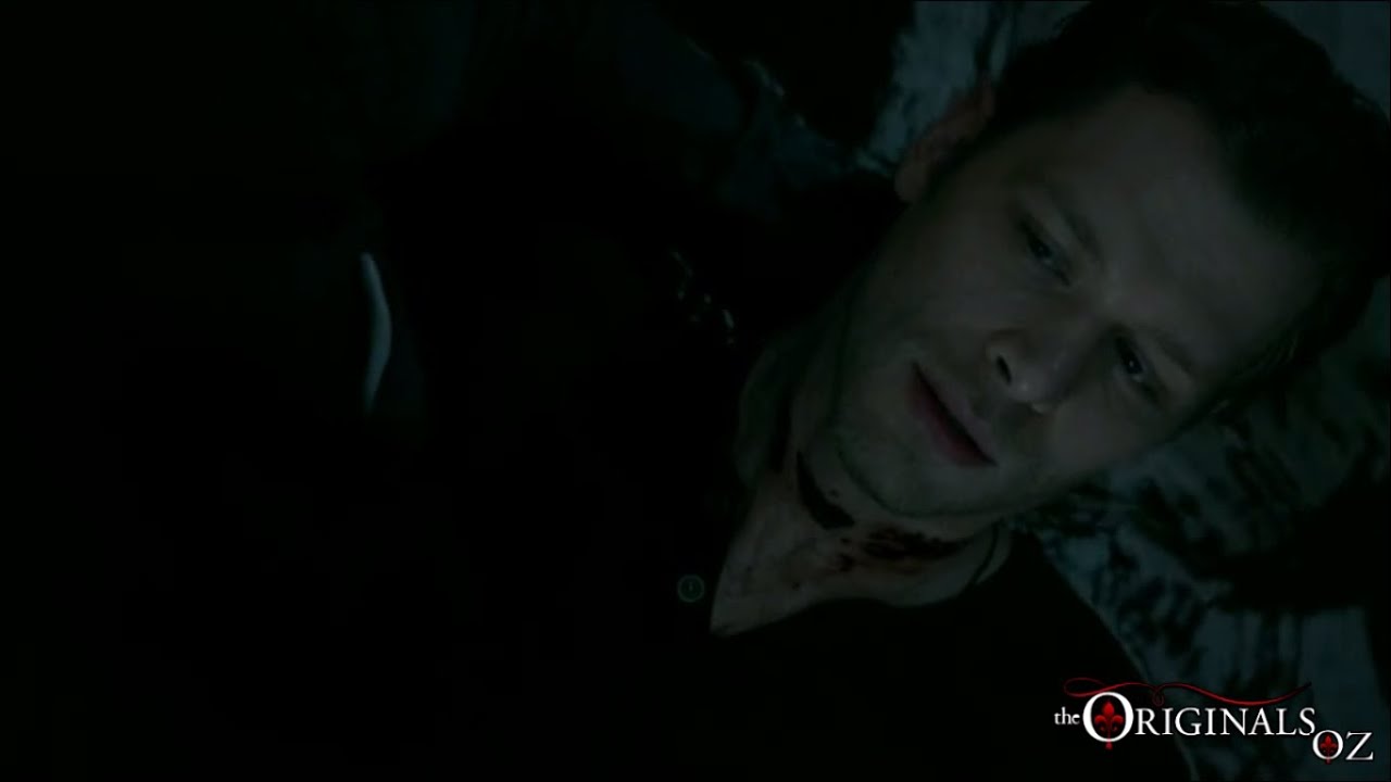 The Originals 2x02 Klaus undaggers Kol (Flashback Elijah, Klaus & Kol) on  Make a GIF