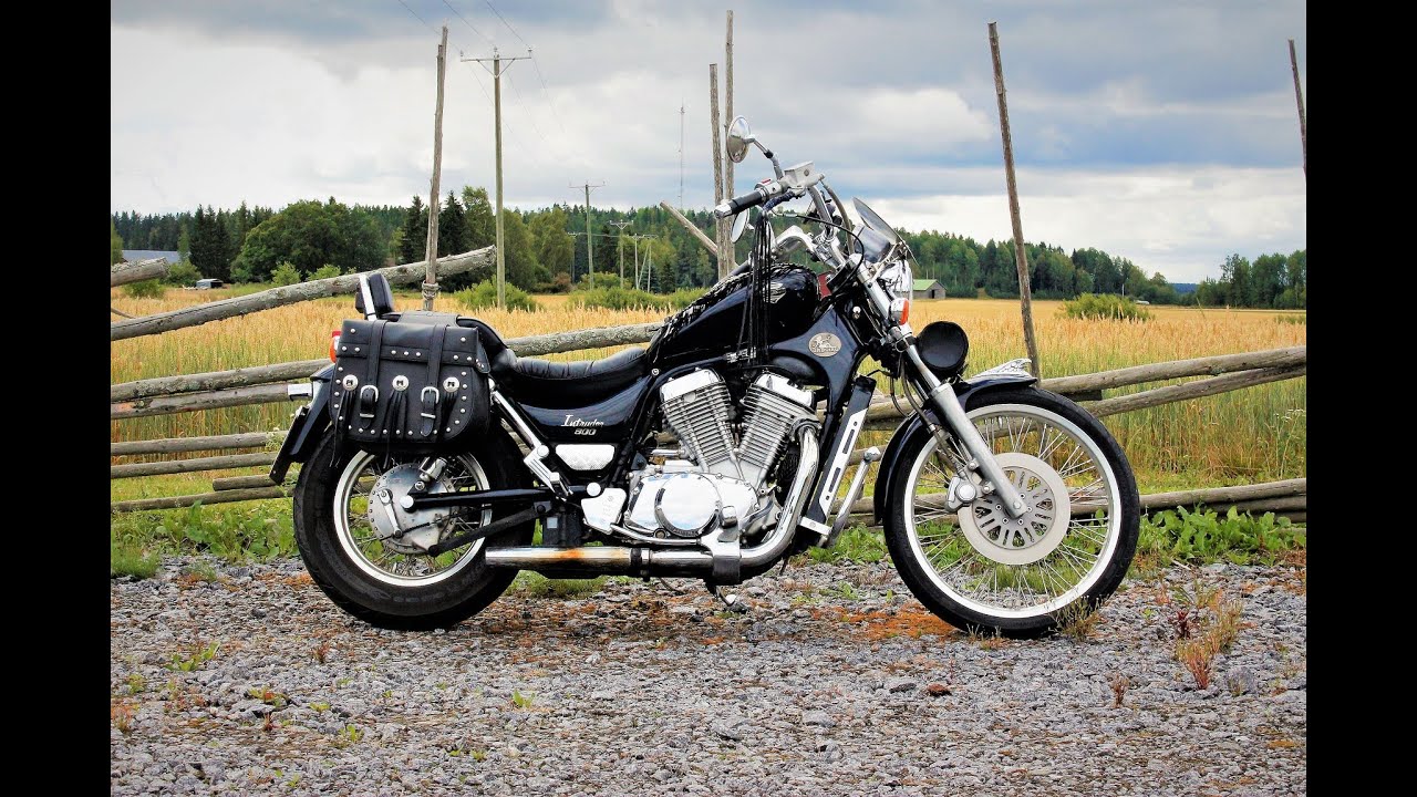 Suzuki Intruder VS800 -93