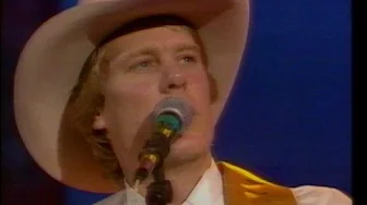 LARRY BOONE "Does Fort Worth Ever Cross Your Mind" LARRY BOONE "Does Fort Worth Ever Cross Your Mind"