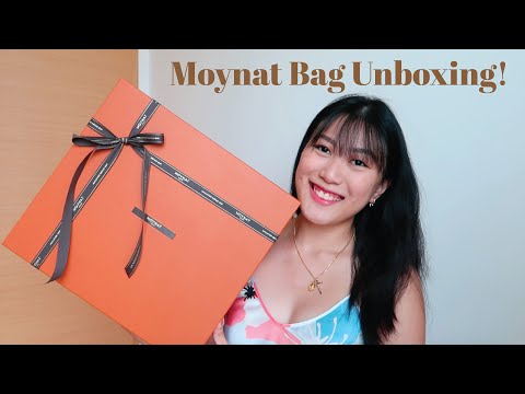 moynat box bag