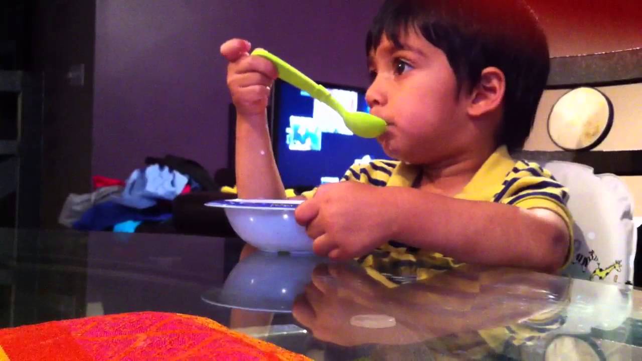 Eating dinner - YouTube