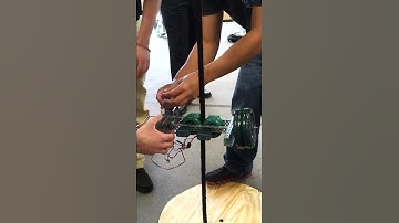 Intro to engineering rope climbing robot