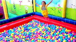 Mandi Bola Banyak Sekali & Naik Odong-odong Mobil Mainan Anak - Play Balls Pit Show & Mini Merry  - Durasi: 10:42. 