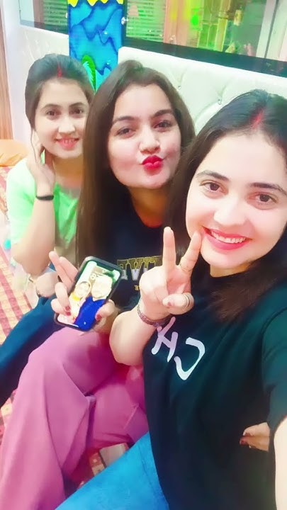 Raat Bhar bestfriend forever After Long Time Meet With My Bestie raat-bhar-bestfriend-forever-after-long-time-meet-with-my-bestie