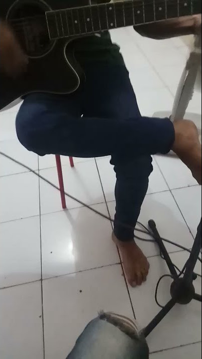 Hijau daun - suara kuberharap NgeJam akustikan cuma hiburan