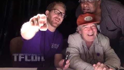 Arthur Burghardt (Destro) Photobombs Alec Willows TFcon Interview