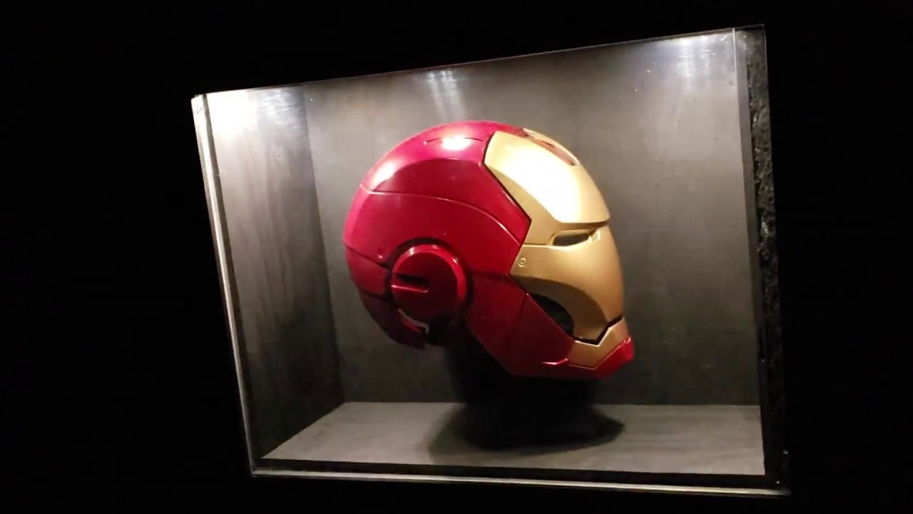 Game Truck Atlanta -BY: Gamer vs Gamer / The New Avengers Commemorative Display Case