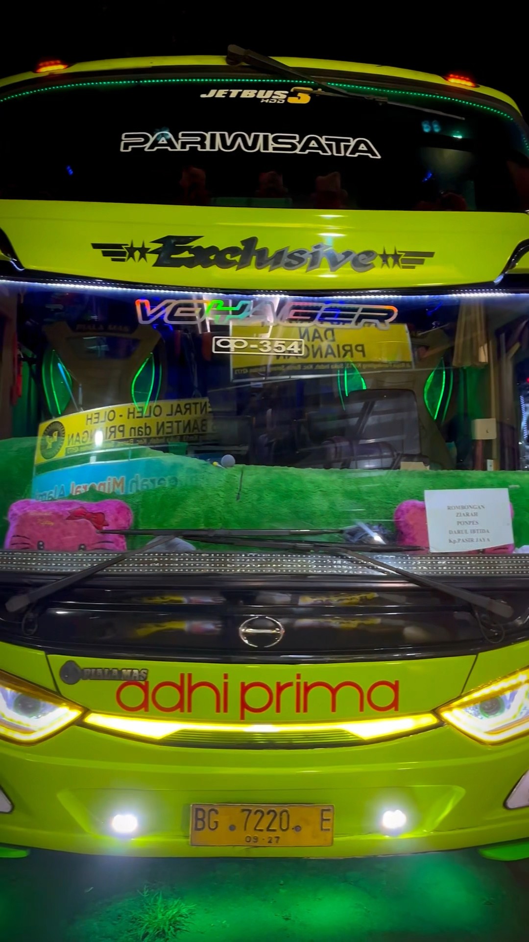 Menjelajah Nusantara dengan Adi Putro: Panduan Lengkap Nomor Telepon dan Layanan Bus Pariwisata