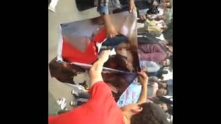مصريون يتظاهرون أمام سفارة الإمارات في القاهرة