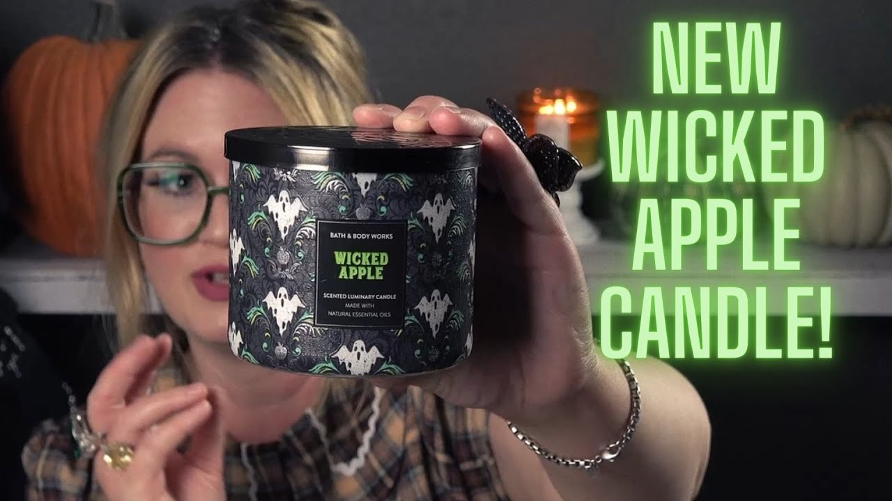 BATH & BODY WORKS NEW WICKED APPLE HALLOWEEN CANDLE! bathandbodyworks YouTube
