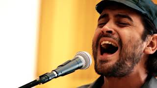Todas las hojas son del viento (Luis Alberto Spinetta)/ Bruno Torino