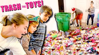 🎅Shoveling out the Old Toys for Christmas!🎄