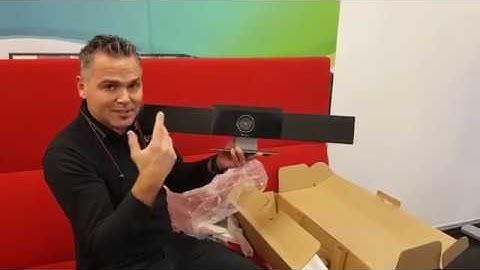 Unboxing Polycom Studio - VISITELECOM