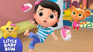 yes yes shoes mias play time littlebabybum nursery rhymes for kids