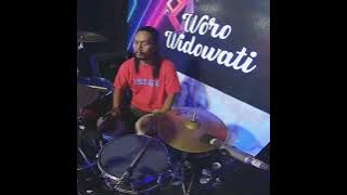 story IYOK⏸ WORO WIDOWATI  #storywa #kehadiranmu #dangdutjatim #perdanarecord #trendingmusic