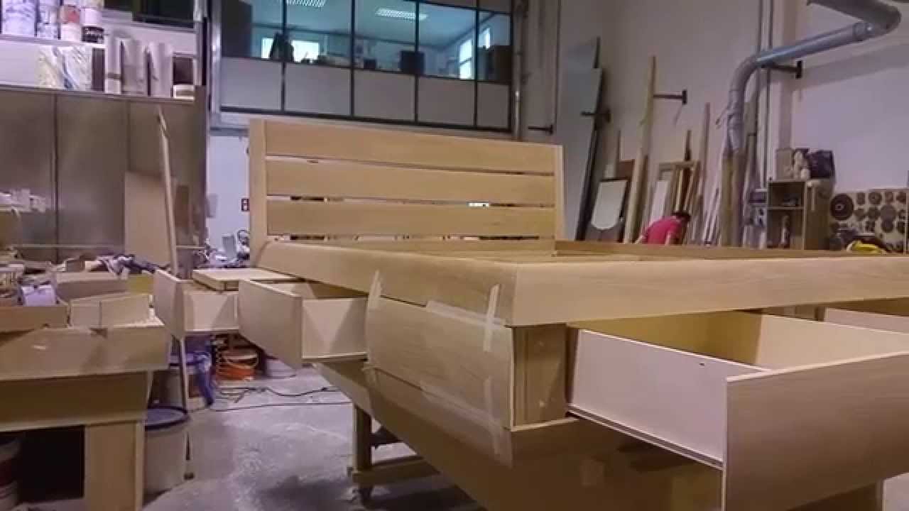 Letto con piani estraibili comodino e cassetti al piede youtube Comodini legno fai da te