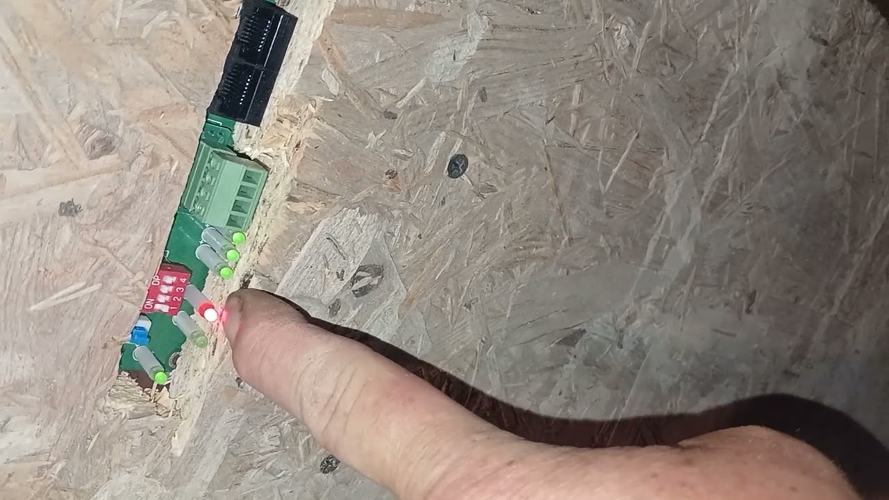 Інвертори TTNERGY max 11 parallel + збирання АКБ lifepo4 своїми руками з bms jkong pb-2a16s20p. Ч.1