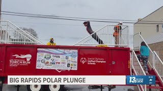 SOMI hosts polar plunge in Big Rapids