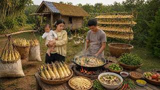 Carrying Bamboo Shoots From The Forest, My Wife Cooks A Really Delicious Duck Bamboo Shoot Soup